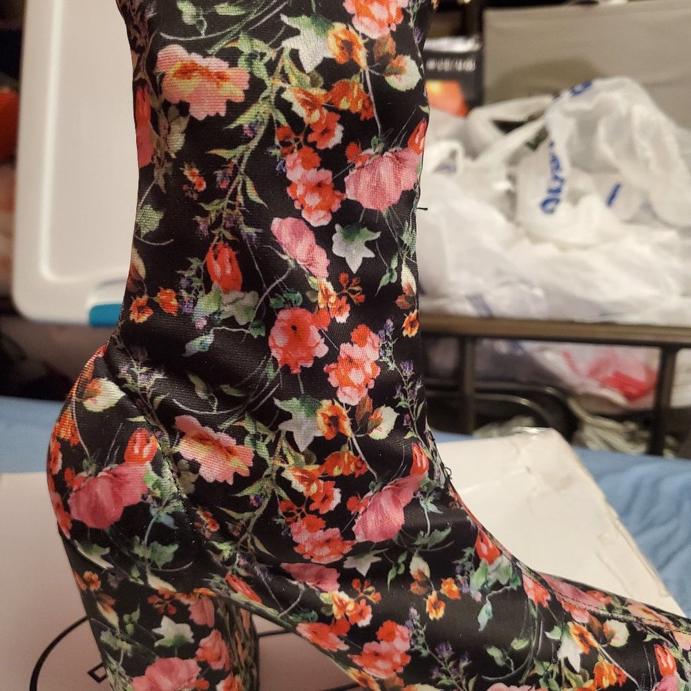 Womans Boots